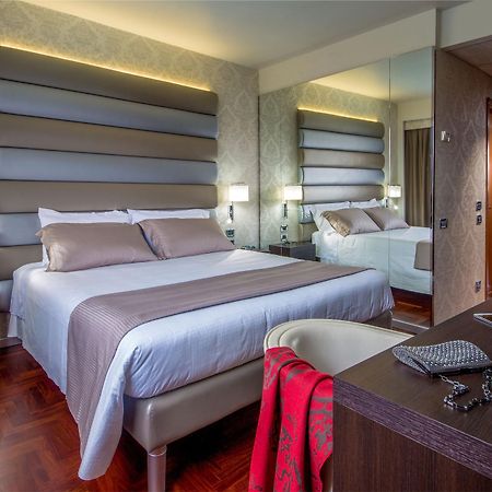 Enea Hotel Pomezia Luaran gambar