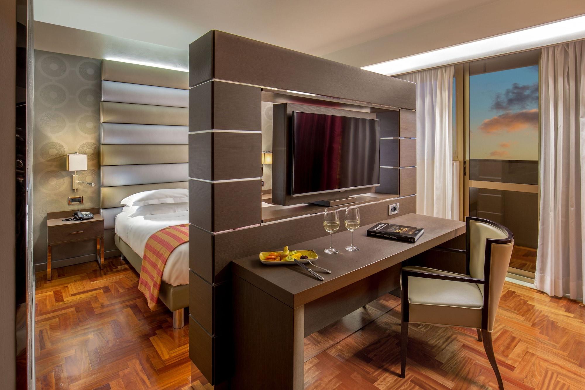 Enea Hotel Pomezia Luaran gambar