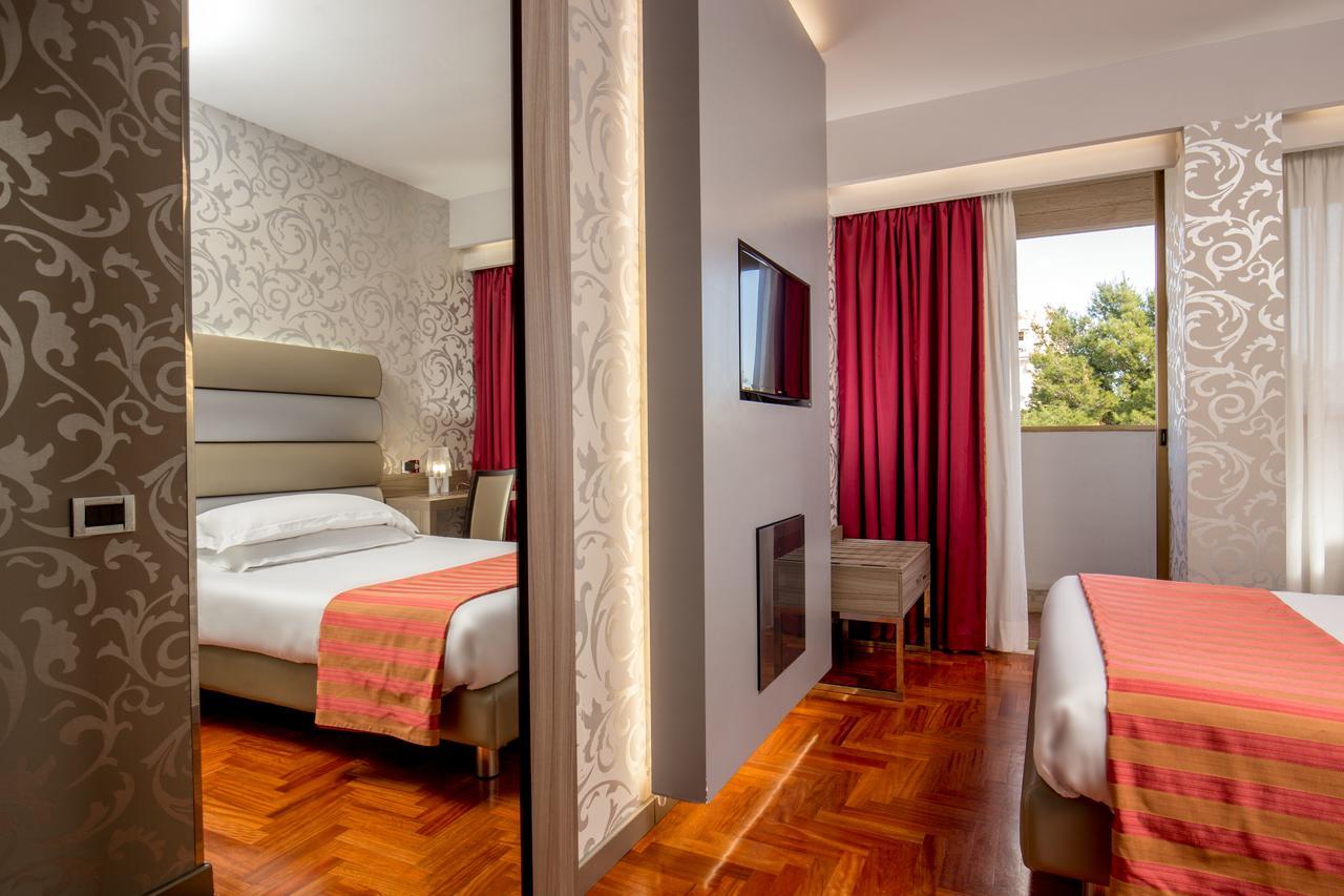 Enea Hotel Pomezia Luaran gambar