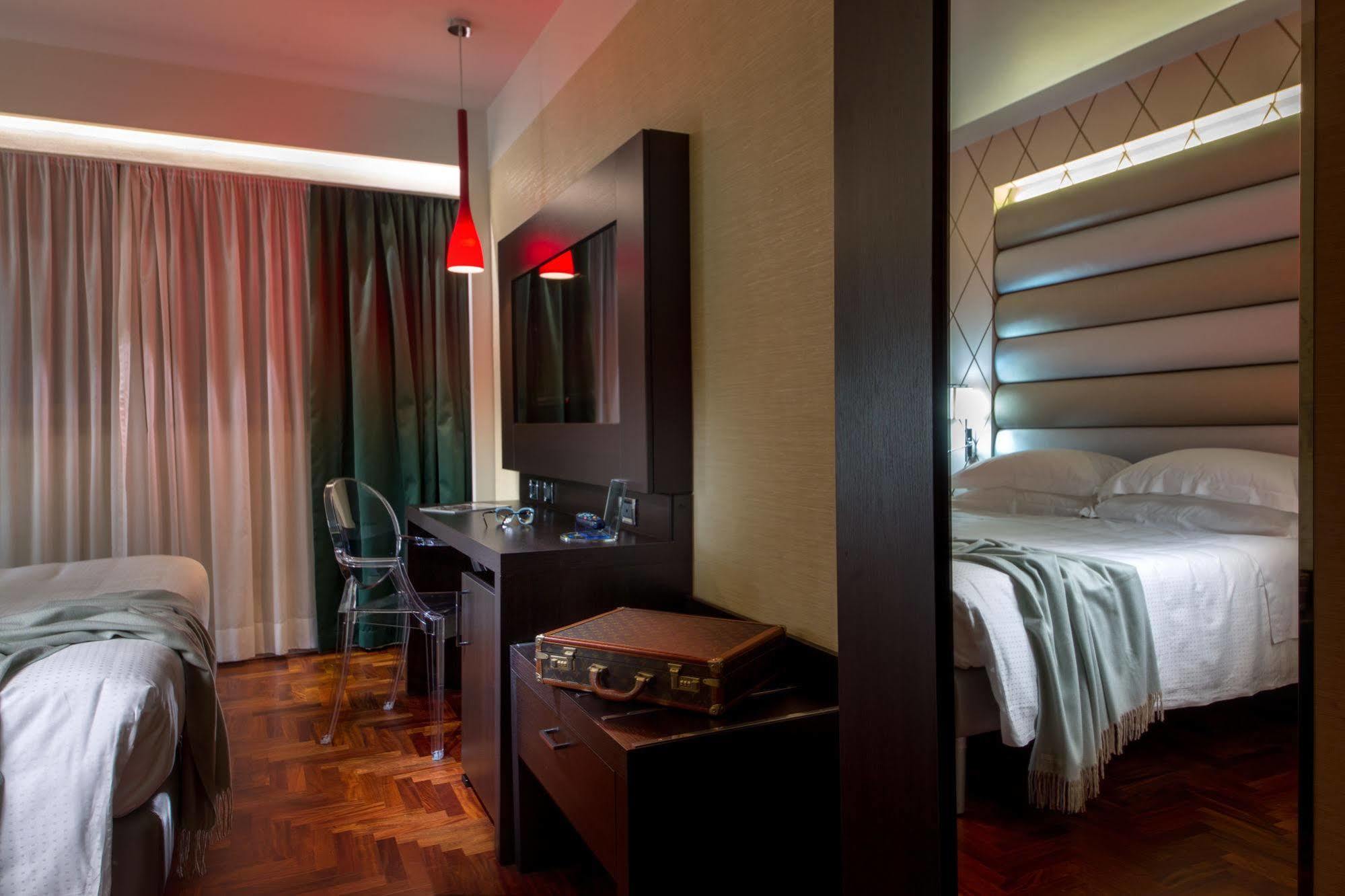 Enea Hotel Pomezia Luaran gambar