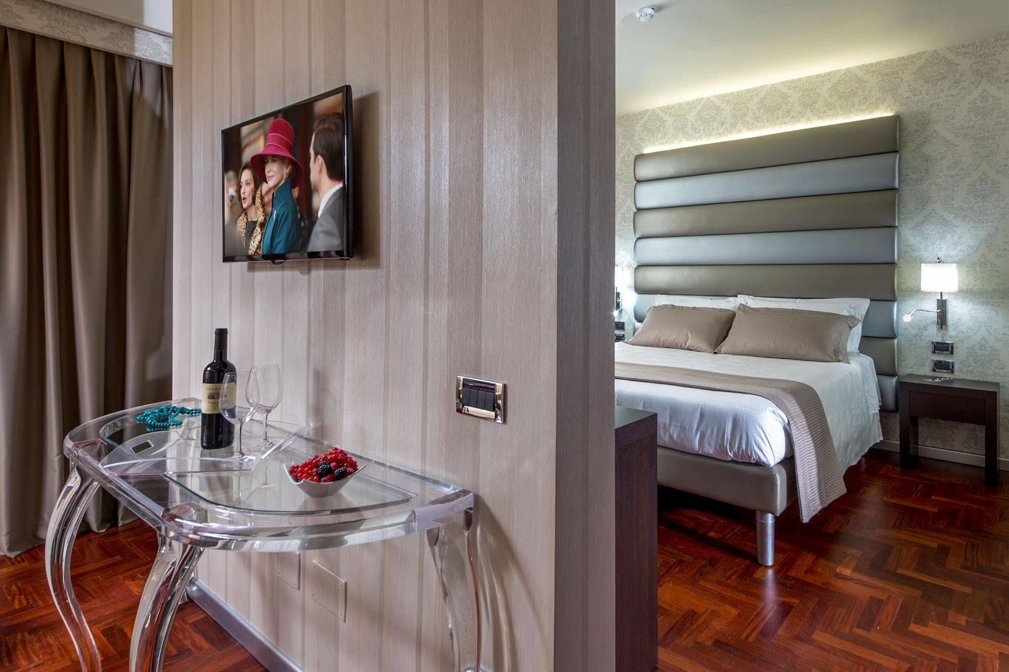 Enea Hotel Pomezia Luaran gambar